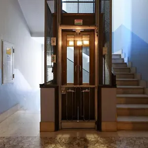 https://primopiano-jenner.italymilanhotels.net